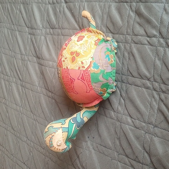 Turtle - Picture 1 of 3